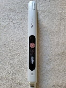 Parní žehlička na vlasy ETA 333790000