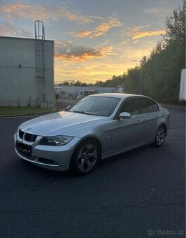 Bmw e90 320i 110kw
