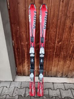 Sjezdové lyže Völkl 420 energy