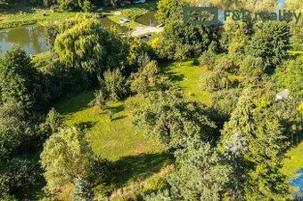 Prodej rodinného domu 269m2, pozemek 3396m2, Čáslav - 1