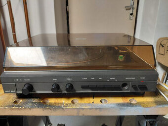 Gramofon Tesla NZC 300