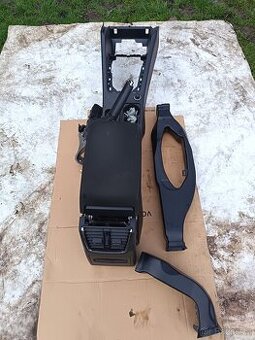 Loketní opěrka Octavia 3