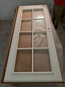 Výprodej dveří z masivu