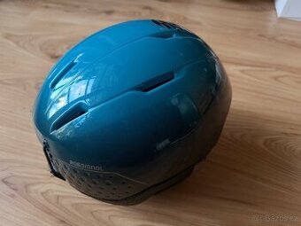 Dětská lyžařská helma Rossignol – skvělý stav