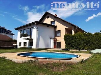 Exkluzivně nabízíme na prodej vícegenerační dům, 320 m² - Do