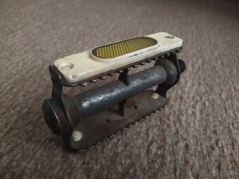 Starý retro pedál, šlapka