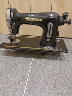 Šicí stroj Minerva 122 – perfektní stav
