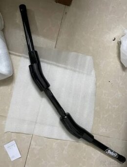 Masivní řídítka Harley Davidson