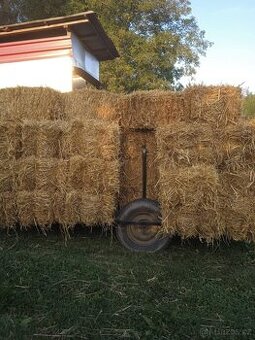 Sláma-malé balíky