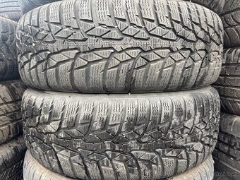 2x 185/60 R15 zimní Nokian