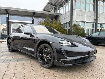 Porsche Taycan Cross Turismo 4S (2023)