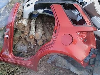 Levý zadní bok Suzuki sx4-fiat sedici