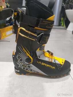 Skialpové boty LA SPORTIVA 275mm