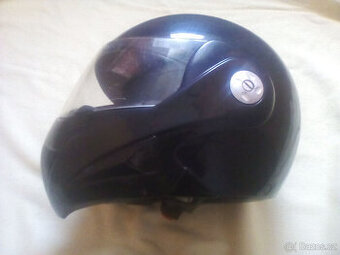 Airoh výklopná helma 58-60cm, vel.M