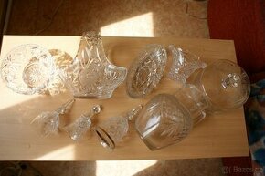 třetích 20fotek Sklo a porcelán různe prodám + 2 těžítka