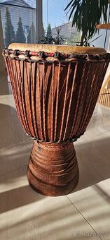 Africký buben djembe