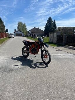 Sháním elektrikáře který mi udělá elektřinu na tuhle Ktm