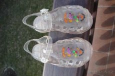 Sandálky gumové, vhodné do bazénu,k vodě, vel.25 - 1