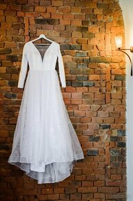 Bílé svatební šaty vel. 38