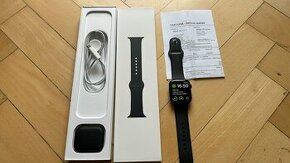 Apple Watch Series 8 GPS 45mm černé