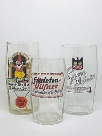 Pivní sklo,sklenice,půllitry,třetinky,cedule,lahve a