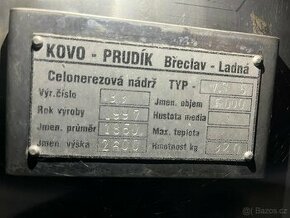 Nerezový zasobnik - 1