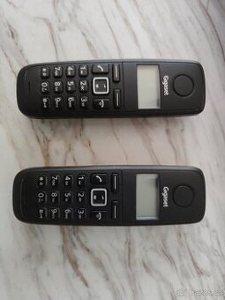 Sada dvou bezdrátových telefonů Siemens Gigaset A120
