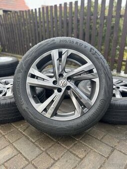 ORIGINÁL Alu Volkswagen Valencia R17, 5x100- TOP STAV, LETNÍ