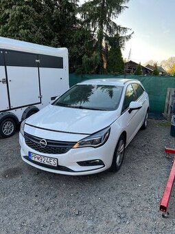 Astra Sports Tourer 2019, vada vstřikovačů