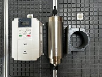 CNC vřeteno 3,7Kw + frekvenční měnič + příruba - 1