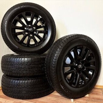 TOYOTA LANDCRUISER 6x139,7 R18 ET25+CELOROČNÍ 265/60R18