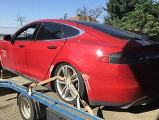 Tesla model S