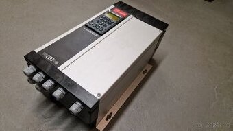 Třífázový frekvenční měnič 400V 4kVA Danfoss VLT6000