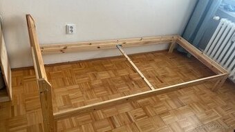 Prodám postel IKEA Neiden 200x90 s roštem Luröy