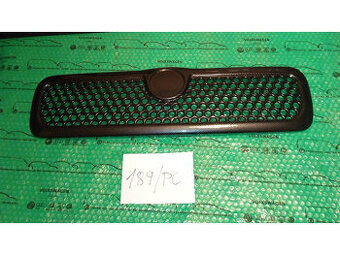 Milotec 189/PC děrovaná mřížka ABS karbonový design Škoda Oc