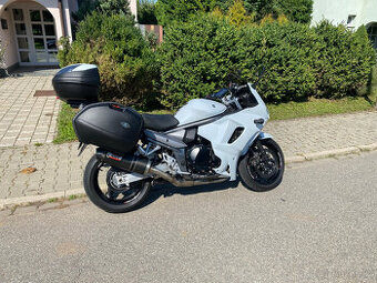 Suzuki GSX 1250 FA