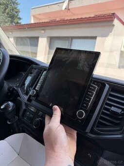 Prodám rádio GPS 10,1 palců VW crafter