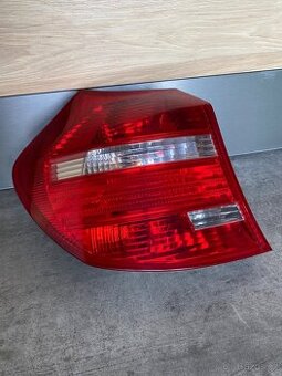 L Zadní světlo BMW E87