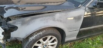 Levý blatník- BMW 320D, 2005
