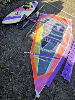Komplet Windsurfing Fanatic 115 litrů s oplachtěním 5,0
