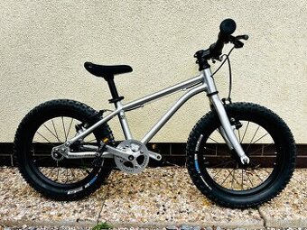 Dětské kolo Early Rider Belter 16” Trail silver
