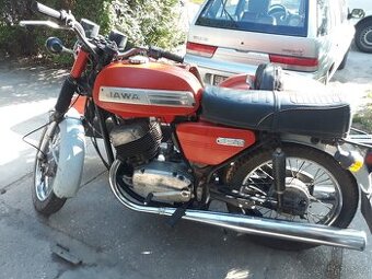 Jawa 350/634 se sidecarem Velorex 562