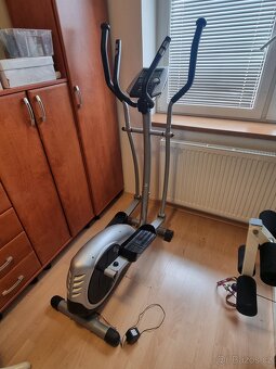 Eliptický trenažer, crossový trenažér - 1