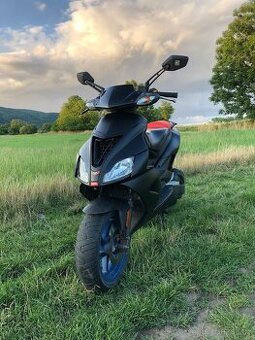 Aprilia sr 50 factory