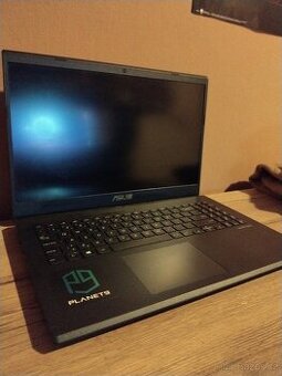 herní notebook asus x571gt