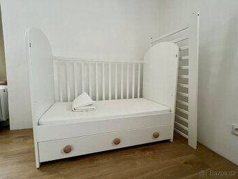 Dětská postýlka Gonatt Ikea vč matrace Ikea Skönast