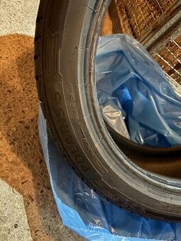 225/45 R18 Barum Polaris 5 / Kormoran Zimní