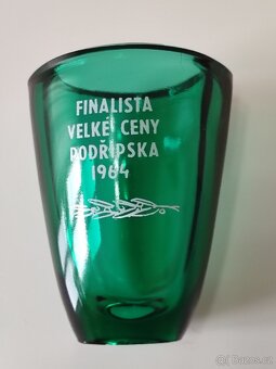 Váza, V. Hanuš, POŠTOVNÉ 50 Kč