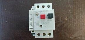 Motorový spouštěč, jistič