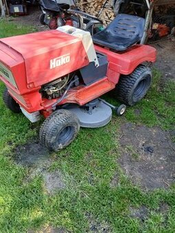 Sekaci traktorek hako